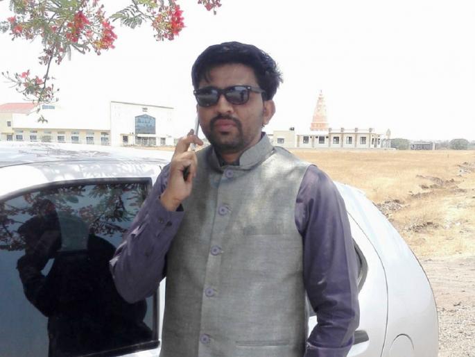 Proud Moment! Dr Ranjit Gajanan Gurav, a farmer's son of Malshiras of Solapur, entered the world scientist list | Proud Moment! जागतिक शास्त्रज्ञ यादीत आला सोलापूरच्या माळशिरसचा शेतकरीपुत्र Proud Moment! Dr Ranjit Gajanan Gurav, a farmer's son of Malshiras of Solapur, entered the world scientist list | Proud Moment! जागतिक शास्त्रज्ञ यादीत आला सोलापूरच्या माळशिरसचा शेतकरीपुत्र