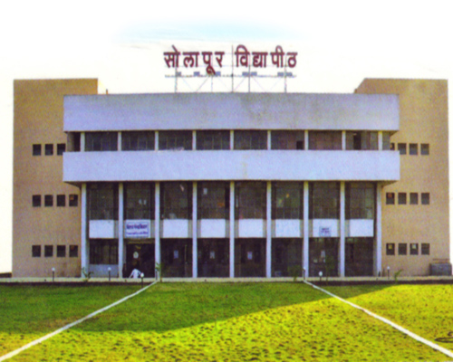 Don't want photos of deities at Solapur University ...! | सोलापूर विद्यापीठात म्हणे देवदेवतांचे फोटो नकोत...! Don't want photos of deities at Solapur University ...! | सोलापूर विद्यापीठात म्हणे देवदेवतांचे फोटो नकोत...!