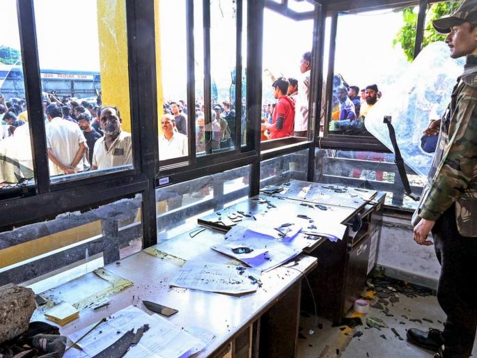 DNA testing now for identification; Solar Blast case: The bodies were scattered | ओळख पटविण्यासाठी आता डीएनए चाचणी; साेलर स्फाेट प्रकरण : मृतदेहांचे तुकडे विखुरले DNA testing now for identification; Solar Blast case: The bodies were scattered | ओळख पटविण्यासाठी आता डीएनए चाचणी; साेलर स्फाेट प्रकरण : मृतदेहांचे तुकडे विखुरले