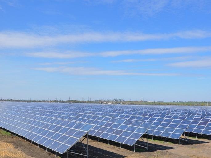 Gram panchayats will get subsidy if they give land for solar project | सौर प्रकल्पासाठी गायरान दिल्यास ग्रामपंचायतींना अनुदान मिळणार Gram panchayats will get subsidy if they give land for solar project | सौर प्रकल्पासाठी गायरान दिल्यास ग्रामपंचायतींना अनुदान मिळणार