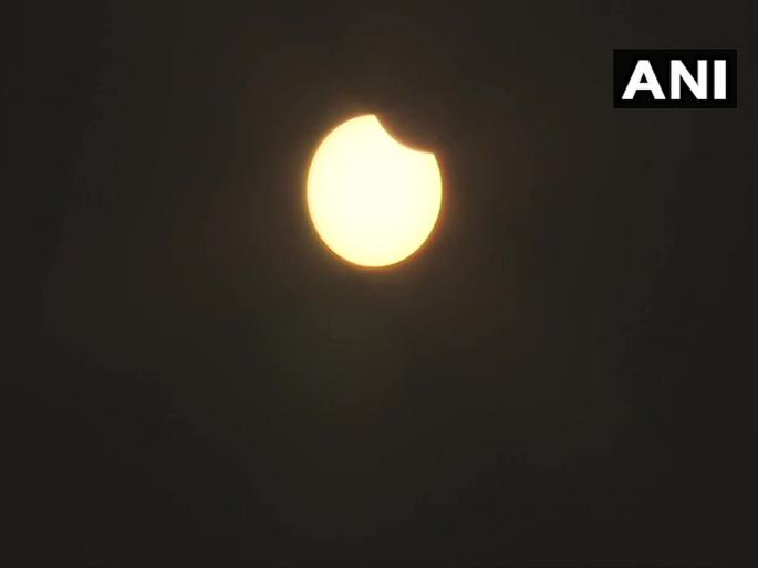 Last solar eclipse of 2019 begins Watch Live | वर्षातील शेवटचं सूर्यग्रहण सुरू; पाहा अद्भुत दृश्य LIVE Last solar eclipse of 2019 begins Watch Live | वर्षातील शेवटचं सूर्यग्रहण सुरू; पाहा अद्भुत दृश्य LIVE