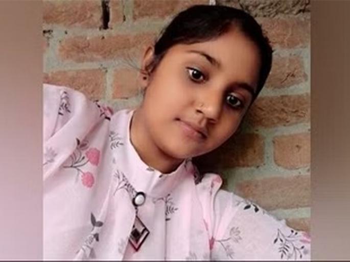 10th class girl commits suicide in Pilibhit | पप्पा, लवकर या,..; शेतातून घरी परतताच मुलगी मात्र जिवंतच नव्हती, बाप हादरला 10th class girl commits suicide in Pilibhit | पप्पा, लवकर या,..; शेतातून घरी परतताच मुलगी मात्र जिवंतच नव्हती, बाप हादरला