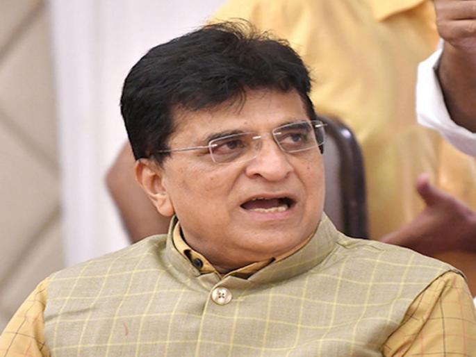 Former MP Somaiya's complaint to the police in the Corona care center malpractice case | कोरोना काळजी केंद्र गैरव्यवहार प्रकरणी माजी खासदार सोमय्या यांची पोलिसांकडे तक्रार Former MP Somaiya's complaint to the police in the Corona care center malpractice case | कोरोना काळजी केंद्र गैरव्यवहार प्रकरणी माजी खासदार सोमय्या यांची पोलिसांकडे तक्रार