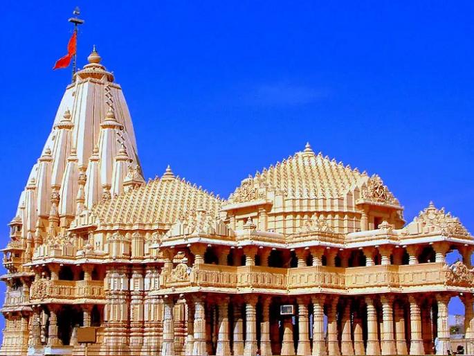 Devotees Only Can Do Namaste In Temples In Gujrat Amid Corona Pandamic | गुजरातच्या मंदिरांमध्ये भाविकांना 'साष्टांग नमस्कार' घालण्याची परवानगी नाही, फक्त... Devotees Only Can Do Namaste In Temples In Gujrat Amid Corona Pandamic | गुजरातच्या मंदिरांमध्ये भाविकांना 'साष्टांग नमस्कार' घालण्याची परवानगी नाही, फक्त...