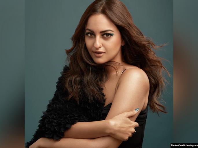 Beauty tips : Dabang girl bollywood actress Sonakshi Sinha shares the uses of Ghee for skin care treatment | दबंग गर्ल सोनाक्षी म्हणतेय, तुप खाऊन रूप येतं.... लॉकडाऊनमध्ये केले 'घी'वाले प्रयोग