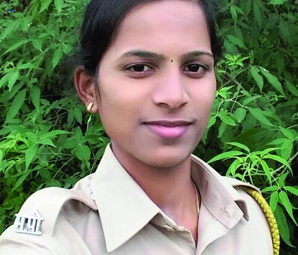 Ratnagiri: Sonamali Gawade's gold mining dream is not inappropriate due to Anamapangari; The zeal is permanent | रत्नागिरी : इनामपांगारीची सुवर्णकन्या सोनाली गावडेचे गरिबीमुळे स्वप्न अधुरे; उमेद कायम