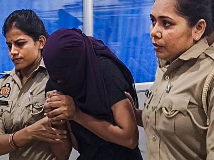 Sonam Raghuvanshi Case Encounter Sonam Raja Raghuvanshi's brother makes a big demand to the police | Sonam Raghuvanshi : 'सोनमचा एन्काउंटर करा'; राजा रघुवंशीच्या भावाची पोलिसांकडे मोठी मागणी Sonam Raghuvanshi Case Encounter Sonam Raja Raghuvanshi's brother makes a big demand to the police | Sonam Raghuvanshi : 'सोनमचा एन्काउंटर करा'; राजा रघुवंशीच्या भावाची पोलिसांकडे मोठी मागणी