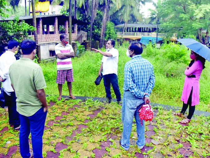 People's money wasted in Kankavli Nagar Panchayat | कणकवली नगरपंचायतीत जनतेच्या पैशांची उधळपट्टी, विरोधी नगरसेवकांचा आरोप People's money wasted in Kankavli Nagar Panchayat | कणकवली नगरपंचायतीत जनतेच्या पैशांची उधळपट्टी, विरोधी नगरसेवकांचा आरोप