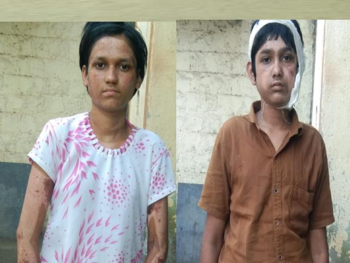 Due to the death of the parents in the explosion of the cylinder Children became orphans, Incident at Sonsal in Sangli | सिलिंडरच्या स्फोटात आई-वडिलांचा मृत्यू, मुलं झाली पोरकी; सांगलीतील सोनसळमधील हृदय पिळवटून टाकणारी कहाणी Due to the death of the parents in the explosion of the cylinder Children became orphans, Incident at Sonsal in Sangli | सिलिंडरच्या स्फोटात आई-वडिलांचा मृत्यू, मुलं झाली पोरकी; सांगलीतील सोनसळमधील हृदय पिळवटून टाकणारी कहाणी