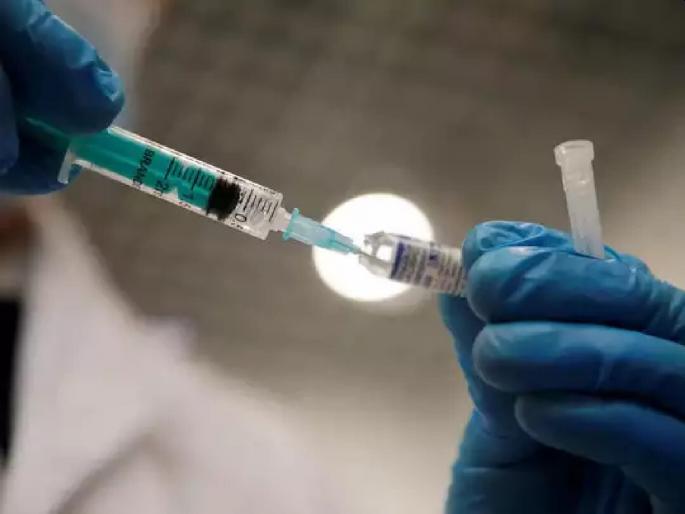 10 percent above 45 age got second dose of Corona vaccine in cm shivraj-singh chouhan village jait | Corona Vaccination: “१ लाख द्या मगच लस घेतो”; मुख्यमंत्र्यांच्या गावात डोस घेण्यासाठी का घाबरतायेत गावकरी? 10 percent above 45 age got second dose of Corona vaccine in cm shivraj-singh chouhan village jait | Corona Vaccination: “१ लाख द्या मगच लस घेतो”; मुख्यमंत्र्यांच्या गावात डोस घेण्यासाठी का घाबरतायेत गावकरी?