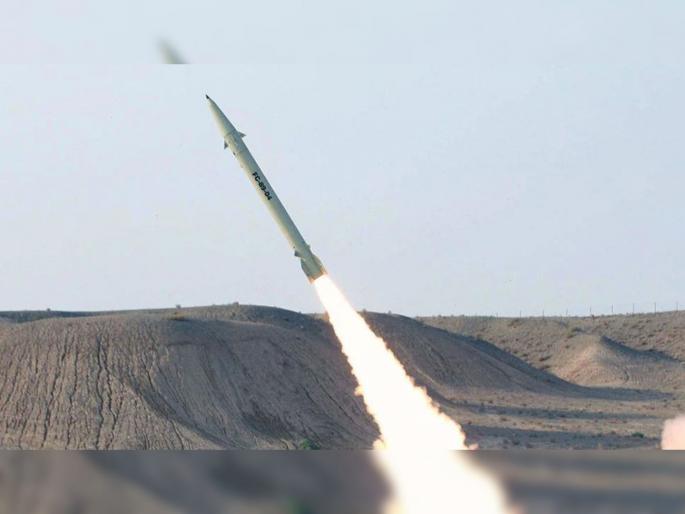 North Korea launches multiple ballistic missiles a day after US-South Korean naval drills | अमेरिकेच्या धमकीला किम जोंग उनचा ठेंगा; एकापाठोपाठ एक डागली ८ क्षेपणास्त्रे North Korea launches multiple ballistic missiles a day after US-South Korean naval drills | अमेरिकेच्या धमकीला किम जोंग उनचा ठेंगा; एकापाठोपाठ एक डागली ८ क्षेपणास्त्रे