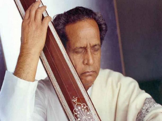 Memorable story of Pandit Bhimsen Joshi's concert | पंडितजी, मंडईतली पहाट आणि हमाल...; मैफिलीची सुरुवातही मोठी रंगतदार Memorable story of Pandit Bhimsen Joshi's concert | पंडितजी, मंडईतली पहाट आणि हमाल...; मैफिलीची सुरुवातही मोठी रंगतदार