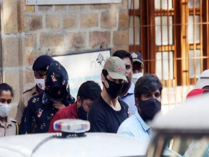 Mumbai Cruise Drugs Case: Aryan khan will not be blamed for his behavior | Mumbai Cruise Drugs Case: आर्यन हे असा वागला त्याचा सर्वस्वी दोष त्याला देऊन चालणार नाही Mumbai Cruise Drugs Case: Aryan khan will not be blamed for his behavior | Mumbai Cruise Drugs Case: आर्यन हे असा वागला त्याचा सर्वस्वी दोष त्याला देऊन चालणार नाही