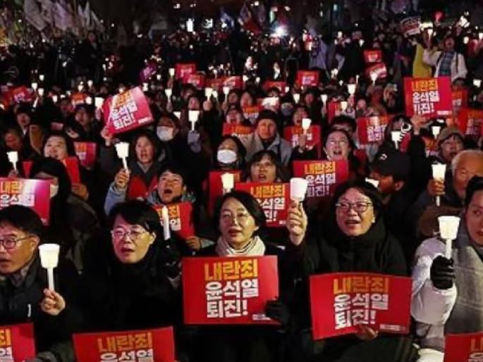 agralekh Vigilant watchdog of democracy | लोकशाहीचे सजग प्रहरी agralekh Vigilant watchdog of democracy | लोकशाहीचे सजग प्रहरी