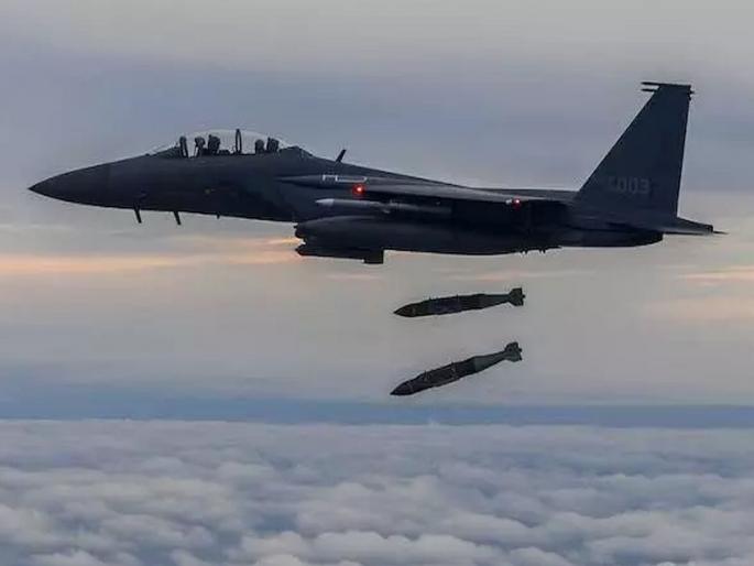 Big human error! 8 bombs dropped on houses from fighter jets in South Korea; 15 injured | मोठी मानवी चूक! दक्षिण कोरियात लढाऊ विमानांमधून घरांवर ८ बॉम्ब फेकले गेले; १५ जखमी Big human error! 8 bombs dropped on houses from fighter jets in South Korea; 15 injured | मोठी मानवी चूक! दक्षिण कोरियात लढाऊ विमानांमधून घरांवर ८ बॉम्ब फेकले गेले; १५ जखमी