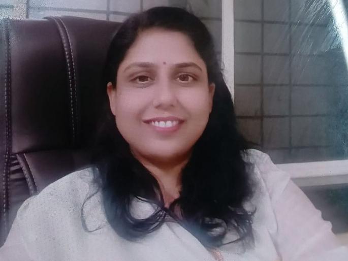 Woman social welfare officer of Satar arrested for taking bribe of Rs | सातारच्या समाज कल्याण अधिकारी महिलेस लाखाची लाच घेताना अटक Woman social welfare officer of Satar arrested for taking bribe of Rs | सातारच्या समाज कल्याण अधिकारी महिलेस लाखाची लाच घेताना अटक