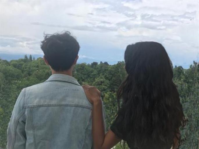 Family opposition to love marriage; Couple commits suicide by jumping from 125 feet quarry in Mumbai | घरच्यांचा लव्ह मॅरेजला विरोध; मुंबईत कपलची १२५ फूट खदानीवरून उडी मारत आत्महत्या Family opposition to love marriage; Couple commits suicide by jumping from 125 feet quarry in Mumbai | घरच्यांचा लव्ह मॅरेजला विरोध; मुंबईत कपलची १२५ फूट खदानीवरून उडी मारत आत्महत्या