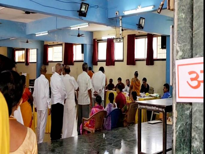 98 percent turnout in Bhiwandi Agricultural Produce Market Committee elections | भिवंडी कृषी उत्पन्न बाजार समिती निवडणूकीत ९८ टक्के मतदान 98 percent turnout in Bhiwandi Agricultural Produce Market Committee elections | भिवंडी कृषी उत्पन्न बाजार समिती निवडणूकीत ९८ टक्के मतदान