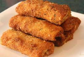 Soya Paneer Cheese Roll, mouth watering recipe special monsoon and rain special, option for pakoda, bhaji | सोया पनीर चीज रोल, नाव वाचूनच तोंडाला पाणी सुटेल असा पदार्थ, पाऊस स्पेशल!