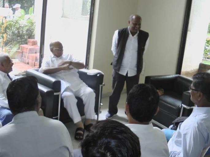 Maratha Reservation: 74% of suicidal farmer families do not have any job | Maratha Reservation : 'आत्महत्याग्रस्त 74 टक्के शेतकरी कुटुंबियांत कुणालाच नोकरी नाही' Maratha Reservation: 74% of suicidal farmer families do not have any job | Maratha Reservation : 'आत्महत्याग्रस्त 74 टक्के शेतकरी कुटुंबियांत कुणालाच नोकरी नाही'