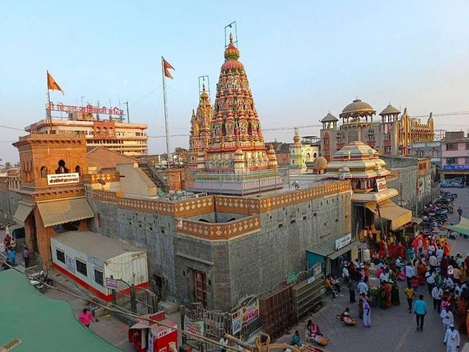 7 people tried to enter Pandharpur temple with bogus Vitthal darshan token pass | धक्कादायक! विठ्ठल दर्शनाचा बोगस टोकन पास घेऊन पंढरपूर मंदिरात ७ जणांचा घुसण्याचा प्रयत्न