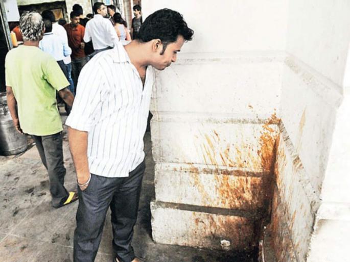 The law also supports the action against the spitting in Nagpur | नागपुरात थुंकीबहाद्दरांविरुद्धच्या कारवाईला कायद्याचेही पाठबळ