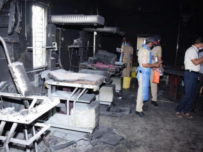 Even today, the sound of screaming babies reverberates through the walls of Bhandara District General Hospital in an invisible form. | ‘त्या’ एकाच वॉर्डासाठी आता २८ परिचारिका; भंडारा अग्निकांडाला दोन वर्षे, जिल्हा रुग्णालय टाकतेय कात Even today, the sound of screaming babies reverberates through the walls of Bhandara District General Hospital in an invisible form. | ‘त्या’ एकाच वॉर्डासाठी आता २८ परिचारिका; भंडारा अग्निकांडाला दोन वर्षे, जिल्हा रुग्णालय टाकतेय कात