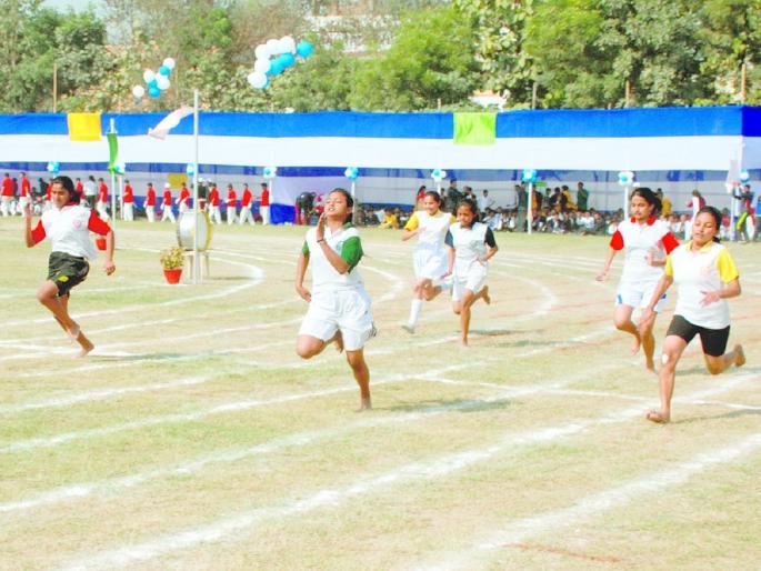Athletes waiting for school sports tournament; Due to exams and festivals, the competition bar will fly only after Diwali! | खेळाडू शालेय क्रीडा स्पर्धेच्या प्रतीक्षेत; परीक्षा, सणांमुळे आता दिवाळीनंतरच उडणार स्पर्धेचा बार!