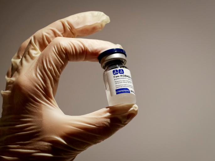 Sputnik V in India Dr Reddys Apollo Hospitals announce Covid 19 vaccination Sputnik V in India: Dr Reddy's, Apollo Hospitals announce Covid vaccination program started hyderabad | Sputnik V in India: आता अपोलो रुग्णालयांत मिळणार स्पुटनिक लस; डॉ. रेड्डी लॅबसोबत करार Sputnik V in India Dr Reddys Apollo Hospitals announce Covid 19 vaccination Sputnik V in India: Dr Reddy's, Apollo Hospitals announce Covid vaccination program started hyderabad | Sputnik V in India: आता अपोलो रुग्णालयांत मिळणार स्पुटनिक लस; डॉ. रेड्डी लॅबसोबत करार