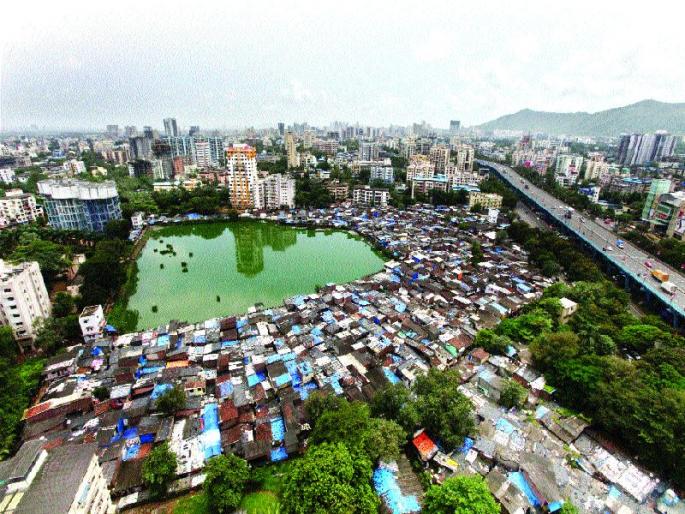 Waiting 300 sq.ft. Homes, when the SRA notification goes out | प्रतीक्षा ३०० चौ.फू. घरांची, एसआरएची अधिसूचना निघणार केव्हा Waiting 300 sq.ft. Homes, when the SRA notification goes out | प्रतीक्षा ३०० चौ.फू. घरांची, एसआरएची अधिसूचना निघणार केव्हा