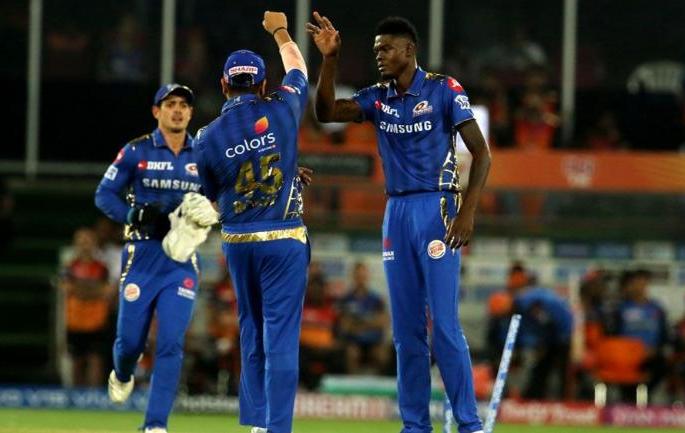 'Sunrisers' trapped in Alzaree | अल्झारीच्या जाळ्यात ‘सनरायजर्स’