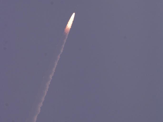 Indian Space Research Organisation to launch Cartosat-2 Series satellite on PSLV rocket from Sriharikota in Andhra Pradesh | श्रीहरीकोटा येथून इस्त्रोची शंभरावी गगनभरारी Indian Space Research Organisation to launch Cartosat-2 Series satellite on PSLV rocket from Sriharikota in Andhra Pradesh | श्रीहरीकोटा येथून इस्त्रोची शंभरावी गगनभरारी