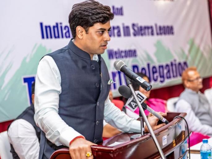 Terrorism in the name of religion must stop now - Shrikant Shinde | धर्माच्या नावावर होणारा दहशतवाद आता थांबायलाच हवा- श्रीकांत शिंदे Terrorism in the name of religion must stop now - Shrikant Shinde | धर्माच्या नावावर होणारा दहशतवाद आता थांबायलाच हवा- श्रीकांत शिंदे