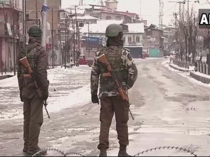 operation underway at karan patel in srinagar | Jammu-Kashmir Encounter : श्रीनगरमध्ये 32 तास सुरु राहिली चकमक, दोन दहशतवाद्यांचा खात्मा करण्यात यश operation underway at karan patel in srinagar | Jammu-Kashmir Encounter : श्रीनगरमध्ये 32 तास सुरु राहिली चकमक, दोन दहशतवाद्यांचा खात्मा करण्यात यश