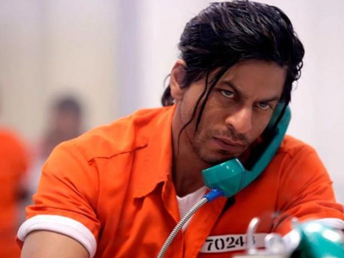 shahrukh khan may return to don franchise after ranveer singh left film but there is one condition | शाहरुखच 'डॉन'! रणवीरने सिनेमा सोडल्यानंतर 'किंग खान'चं डॉन ३ मध्ये कमबॅक? ठेवली 'ही' अट shahrukh khan may return to don franchise after ranveer singh left film but there is one condition | शाहरुखच 'डॉन'! रणवीरने सिनेमा सोडल्यानंतर 'किंग खान'चं डॉन ३ मध्ये कमबॅक? ठेवली 'ही' अट