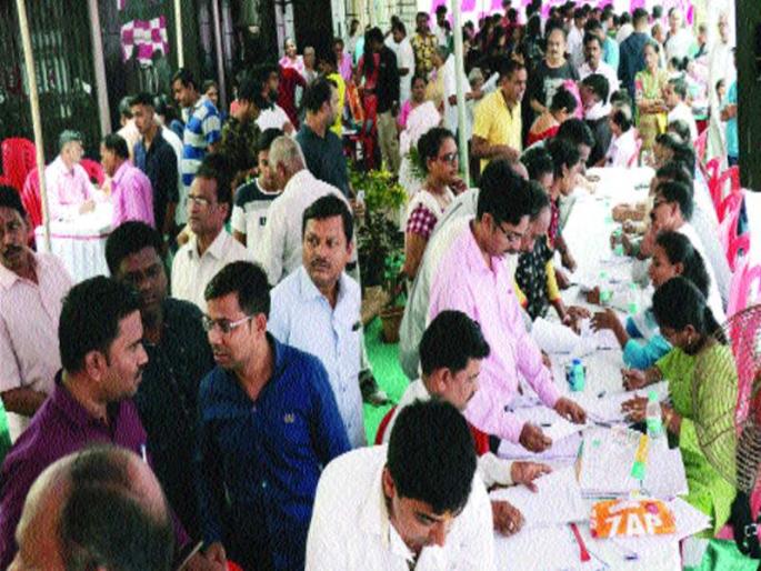MNS public certificate camp | मनसेतर्फे सरकारी दाखलेवाटप शिबिर MNS public certificate camp | मनसेतर्फे सरकारी दाखलेवाटप शिबिर