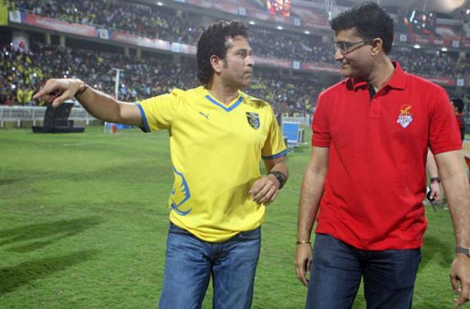 Never felt the need for you to justify, Sachin Tendulkar react on Sourav Ganguly tweet on India-Pak match | ही दोस्ती तुटायची नाय; गांगुलीनं केला खुलासा अन् त्याला तेंडुलकरचा रिप्लाय 