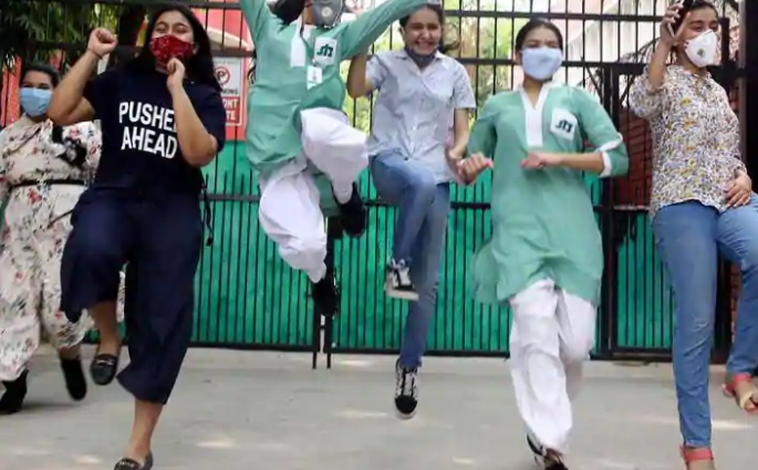 In Sangli district, the result of class X was 97.22 percent and the result increased by thirteen percent | सांगली जिल्ह्याचा दहावीचा निकाल ९७.२२ टक्के;तेरा टक्क्याने निकाल वाढला In Sangli district, the result of class X was 97.22 percent and the result increased by thirteen percent | सांगली जिल्ह्याचा दहावीचा निकाल ९७.२२ टक्के;तेरा टक्क्याने निकाल वाढला