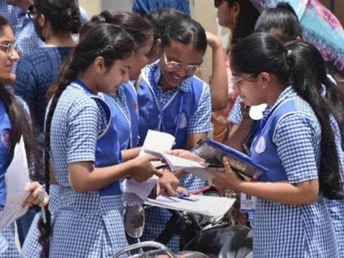 The ssc result of Solapur district is 96.06 percent | मोठी बातमी! दहावीच्या परीक्षेत मुलींचीच बाजी; सोलापूर जिल्ह्याचा निकाल ९६.०६ टक्के The ssc result of Solapur district is 96.06 percent | मोठी बातमी! दहावीच्या परीक्षेत मुलींचीच बाजी; सोलापूर जिल्ह्याचा निकाल ९६.०६ टक्के