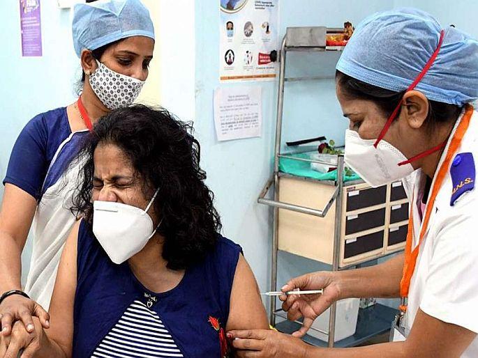Central govt fixed price of covid 19 vaccine in private hospitals costs Rs 250 per person per dose | CoronaVirusVaccination: मोठी बातमी! खासगी रुग्णालयात कोरोना लशीच्या एका डोससाठी द्यावे लागणार 250 रुपये - केंद्र सरकार Central govt fixed price of covid 19 vaccine in private hospitals costs Rs 250 per person per dose | CoronaVirusVaccination: मोठी बातमी! खासगी रुग्णालयात कोरोना लशीच्या एका डोससाठी द्यावे लागणार 250 रुपये - केंद्र सरकार