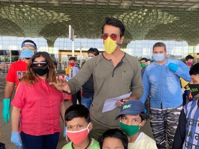 173 laborers sent to Dehradun by chartered plane! | 'सोनू' दा मुंडा... १७३ मजुरांना चार्टर्ड विमानाने पाठविले डेहराडूनला!