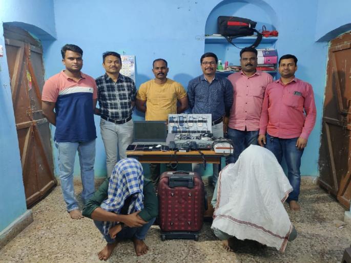 Betting on IPL Cricket; two were shackled in wani by Yavatmal local crime branch | आयपीएल क्रिकेटवर सट्टा; दोघांना ठोकल्या बेड्या, १ लाख ६७ हजारांचा मुद्देमाल जप्त Betting on IPL Cricket; two were shackled in wani by Yavatmal local crime branch | आयपीएल क्रिकेटवर सट्टा; दोघांना ठोकल्या बेड्या, १ लाख ६७ हजारांचा मुद्देमाल जप्त