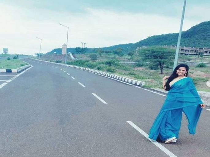 Lagir Jhal jee Fame Shivani Baokar saree look, see her photo | 'लागिरं झालं जी' फेम शीतली उर्फ शिवानीच्या साडीतील अदा पाहून व्हाल फिदा, पहा Photos Lagir Jhal jee Fame Shivani Baokar saree look, see her photo | 'लागिरं झालं जी' फेम शीतली उर्फ शिवानीच्या साडीतील अदा पाहून व्हाल फिदा, पहा Photos