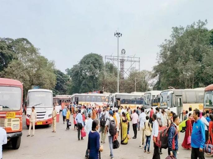 ST received a revenue of Rs 6 crore from the Pune ST department during Diwali | ‘लालपरी’ला लक्ष्मी पावली; ३ दिवसांत ६ हजार फेऱ्या, पुणे एसटी विभागाला ६ कोटी रुपये महसूल ST received a revenue of Rs 6 crore from the Pune ST department during Diwali | ‘लालपरी’ला लक्ष्मी पावली; ३ दिवसांत ६ हजार फेऱ्या, पुणे एसटी विभागाला ६ कोटी रुपये महसूल