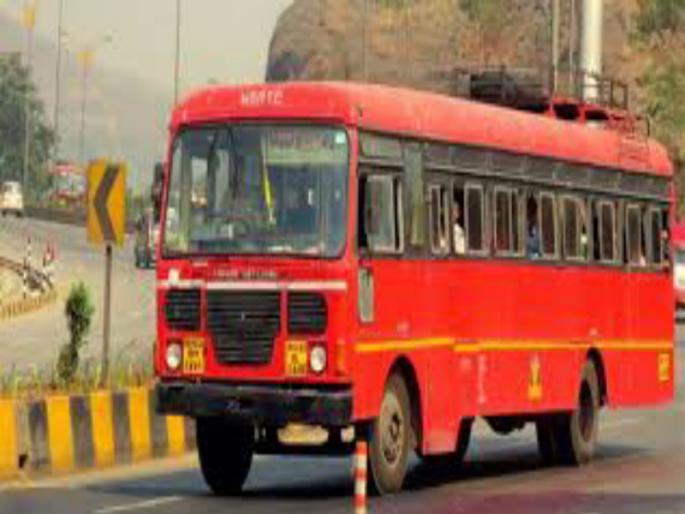 ... the city was deprived of ST bus service from a week | ... हे शहर होते चक्क आठवडाभर एसटी बससेवेपासून वंचित  