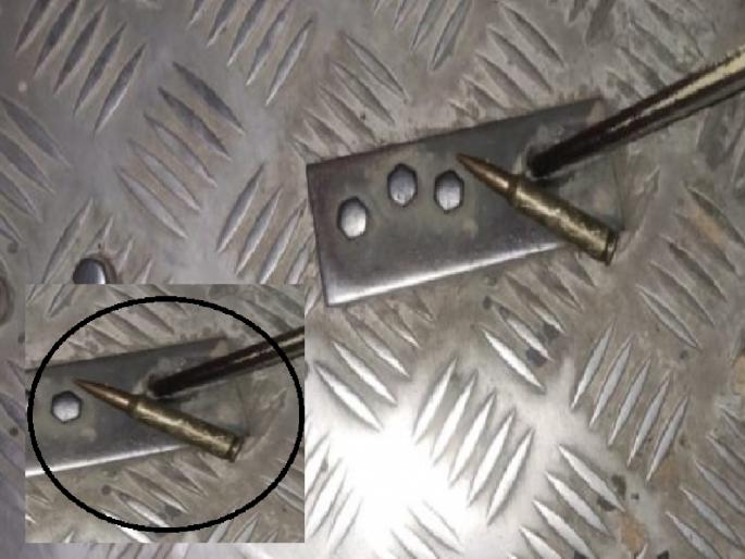 Bullet found in Swargate Mahabaleshwar ST bus, police immediately start investigation | स्वारगेट-महाबळेश्वर एसटी बसमध्ये सापडली बंदुकीची गोळी, पोलिसांनी तातडीने सुरू केला तपास Bullet found in Swargate Mahabaleshwar ST bus, police immediately start investigation | स्वारगेट-महाबळेश्वर एसटी बसमध्ये सापडली बंदुकीची गोळी, पोलिसांनी तातडीने सुरू केला तपास