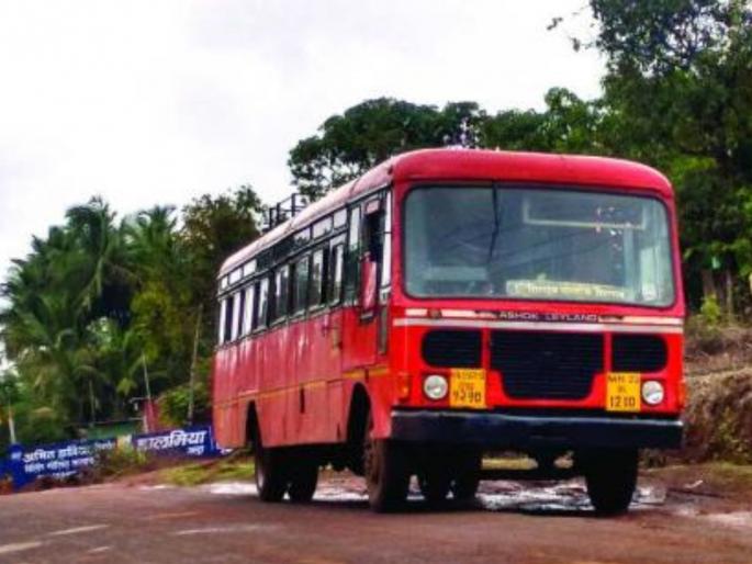 DCM Eknath Shinde announced that the 10 percent fare hike imposed by ST for Diwali is being canceled | ST Bus Fare Update: दिवाळासाठी एसटीने केलेली १० टक्के भाडेवाढ रद्द; पूरस्थितीच्या पार्श्वभूमीवर एकनाथ शिंदेंनी केली घोषणा DCM Eknath Shinde announced that the 10 percent fare hike imposed by ST for Diwali is being canceled | ST Bus Fare Update: दिवाळासाठी एसटीने केलेली १० टक्के भाडेवाढ रद्द; पूरस्थितीच्या पार्श्वभूमीवर एकनाथ शिंदेंनी केली घोषणा