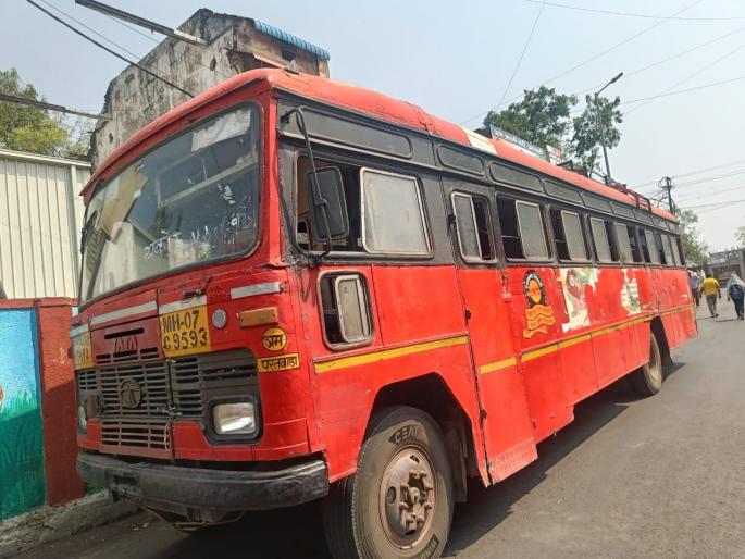 Govt ads removed from 250 ST buses in Amravati district, caution against code of conduct | अमरावती जिल्ह्यातील २५० एसटी बसवरील शासकीय जाहिराती काढल्या, आचारसंहितेच्या पार्श्वभूमीवर खबरदारी Govt ads removed from 250 ST buses in Amravati district, caution against code of conduct | अमरावती जिल्ह्यातील २५० एसटी बसवरील शासकीय जाहिराती काढल्या, आचारसंहितेच्या पार्श्वभूमीवर खबरदारी