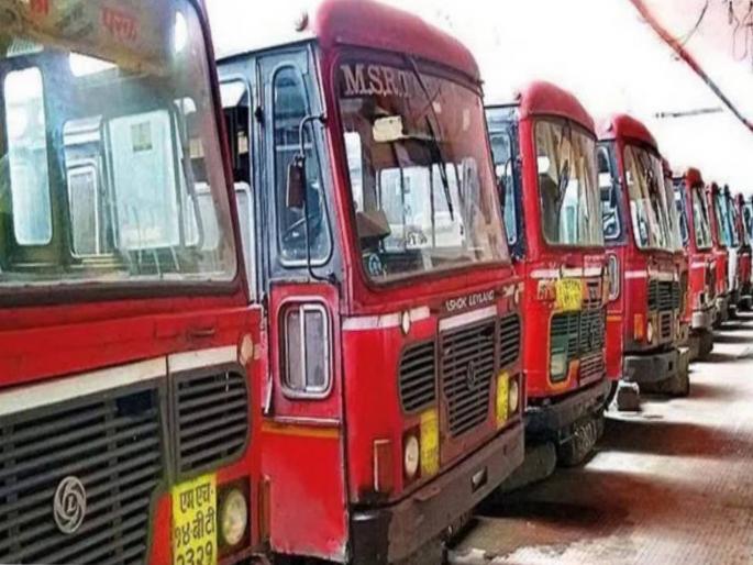 ST Corporation's 'kana' is a 'knock on the wall' with few employees planning transport | एसटी महामंडळाचा ‘कणा’ खिळखिळा, तोकड्या कर्मचाऱ्यांवर वाहतुकीचे नियोजन ST Corporation's 'kana' is a 'knock on the wall' with few employees planning transport | एसटी महामंडळाचा ‘कणा’ खिळखिळा, तोकड्या कर्मचाऱ्यांवर वाहतुकीचे नियोजन