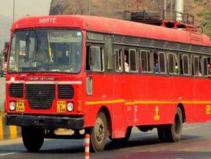 Free bus services to 7649 students from Akola-Washim drought-hit areas | अकोला-वाशिमच्या दुष्काळग्रस्त भागातील ७६४९ विद्यार्थ्यांना मिळतेय मोफत बससेवा Free bus services to 7649 students from Akola-Washim drought-hit areas | अकोला-वाशिमच्या दुष्काळग्रस्त भागातील ७६४९ विद्यार्थ्यांना मिळतेय मोफत बससेवा